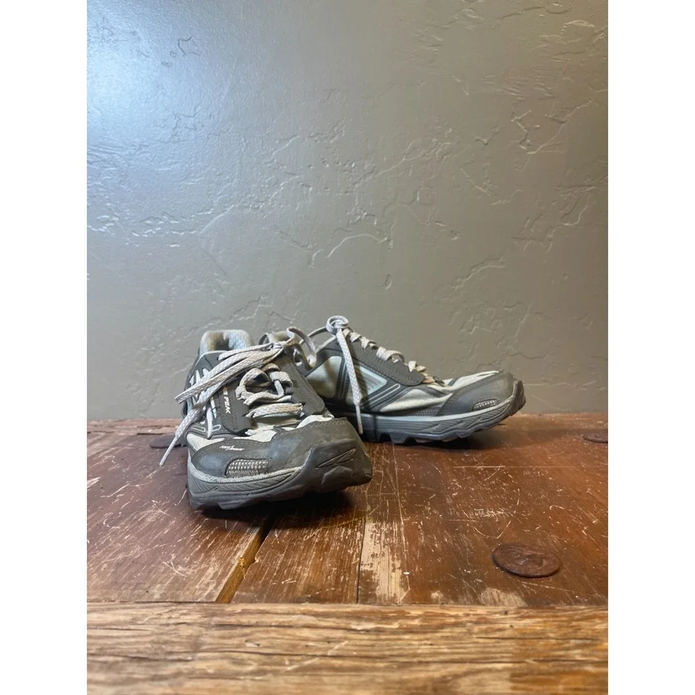 Altra Lone Peak 4 Running Shoes Womens 8.5 Tan Zero Drop Wide Toe Gym Training